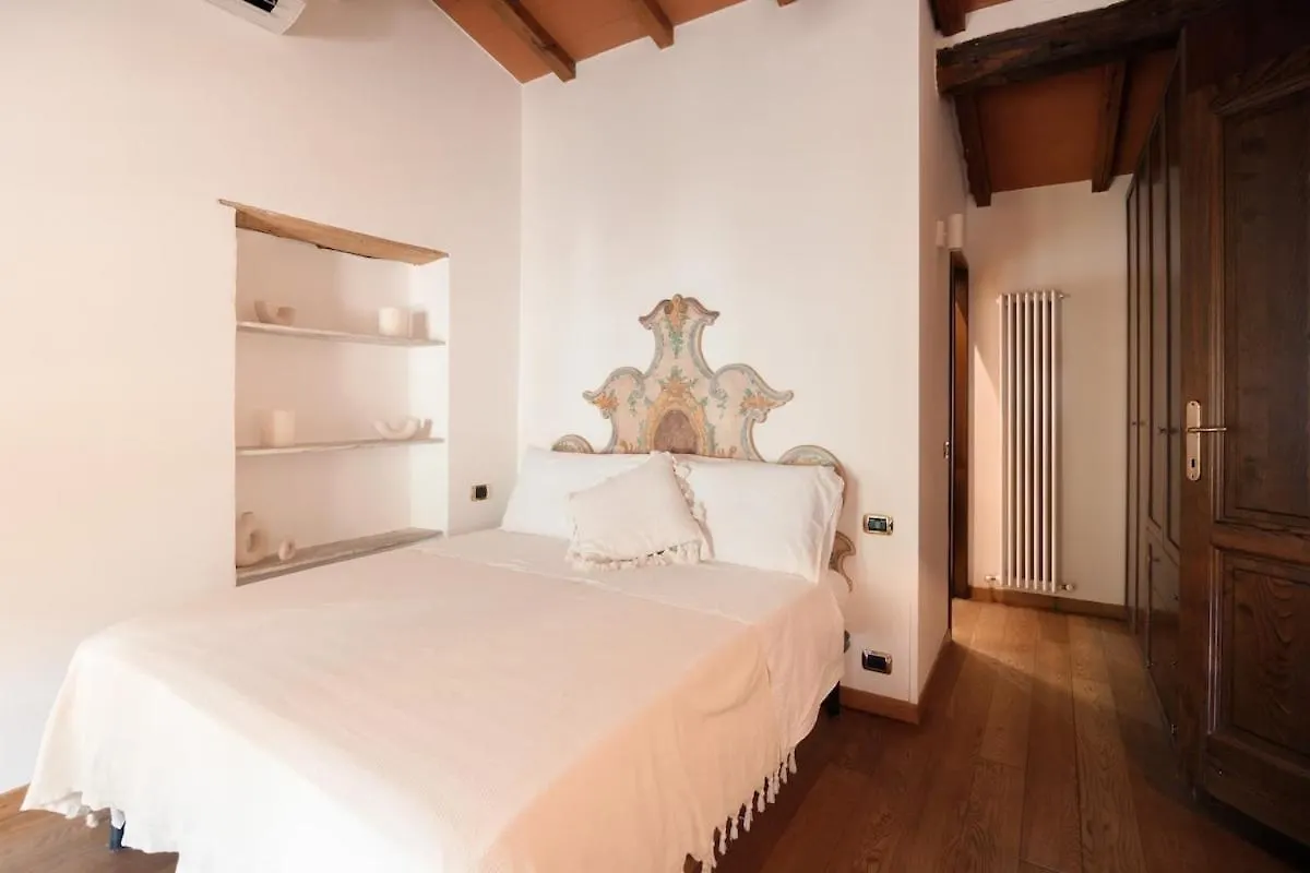 アパート Il Mulino Di Nonna Sa - Prestige Private Villa ピエトラサンタ